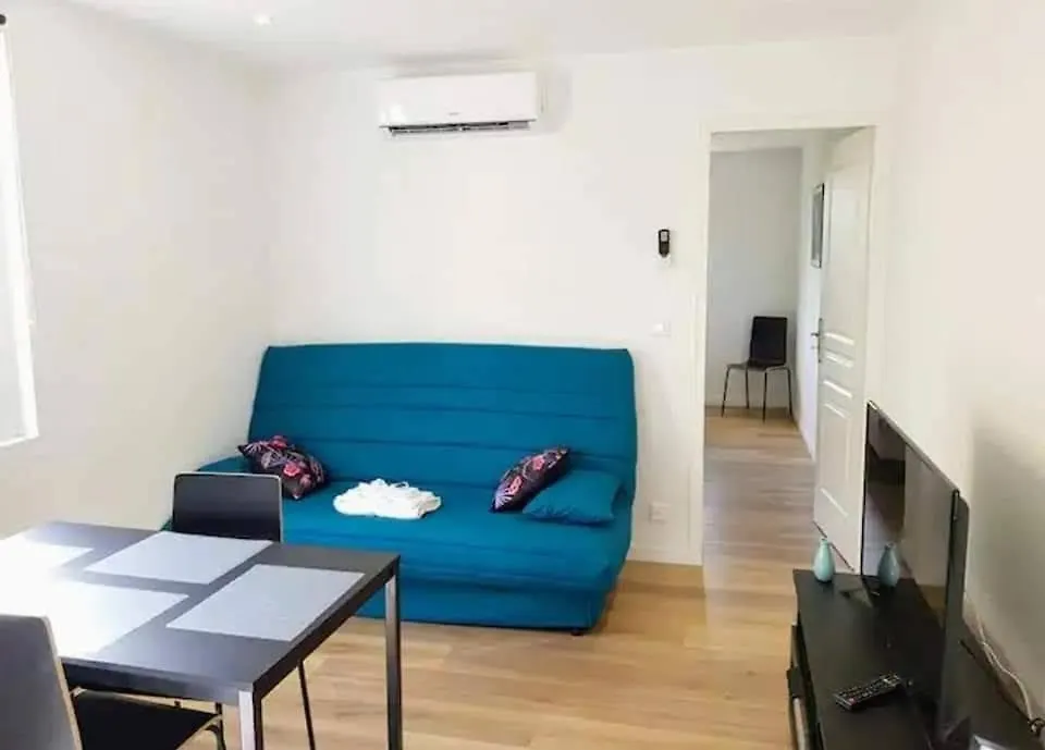 Appartement Climatise Golfe-Juan Plage Vallauris 0*,  France