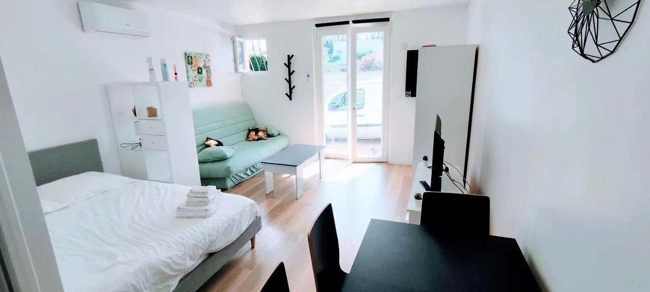 Appartement Climatise Golfe-Juan Plage Vallauris