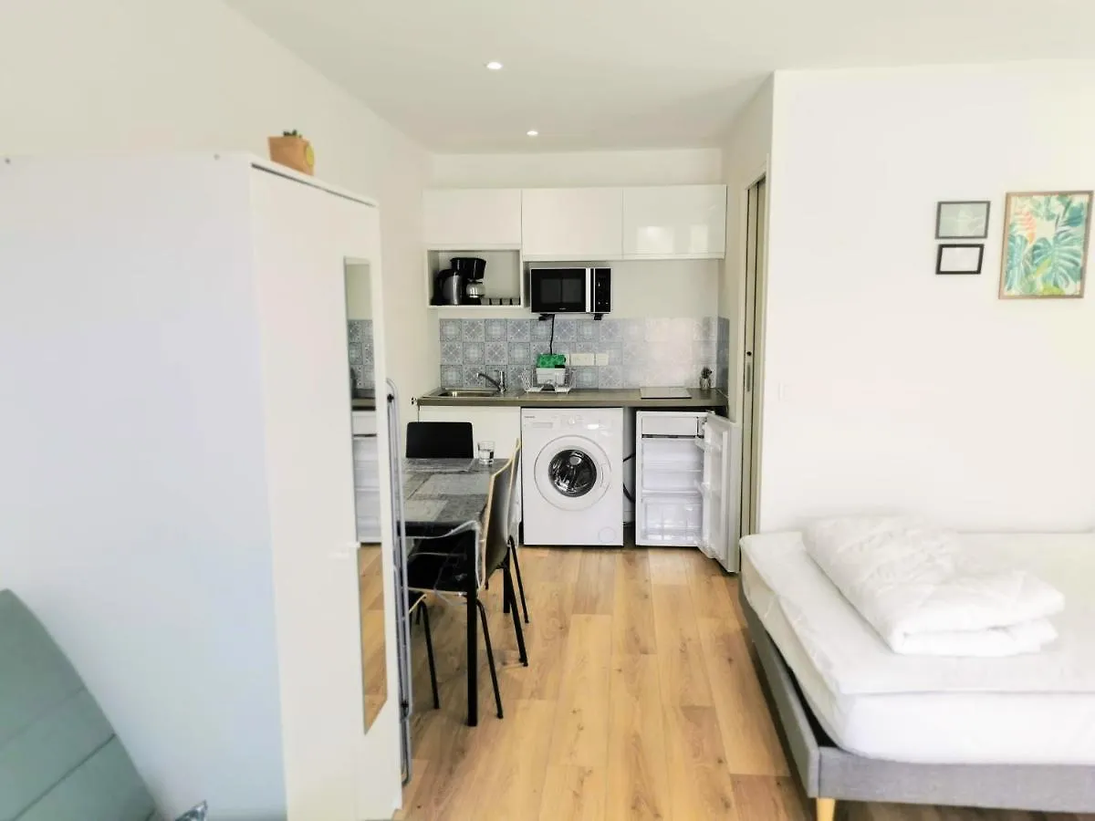 Appartement Climatise Golfe-Juan Plage Vallauris Apartment